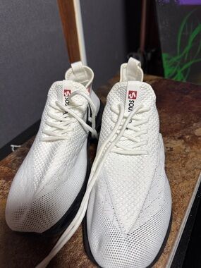 South Pole tennis shoes